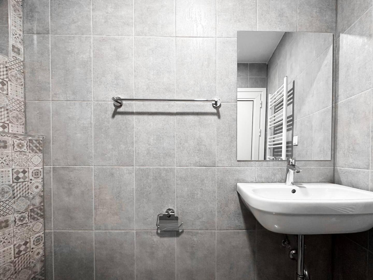 6 Studios 6 Bathrooms 2 Levels Kitchens Sófia Exterior foto
